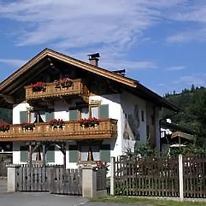 https://haus-barbara-mittenwald.com-bavaria.com